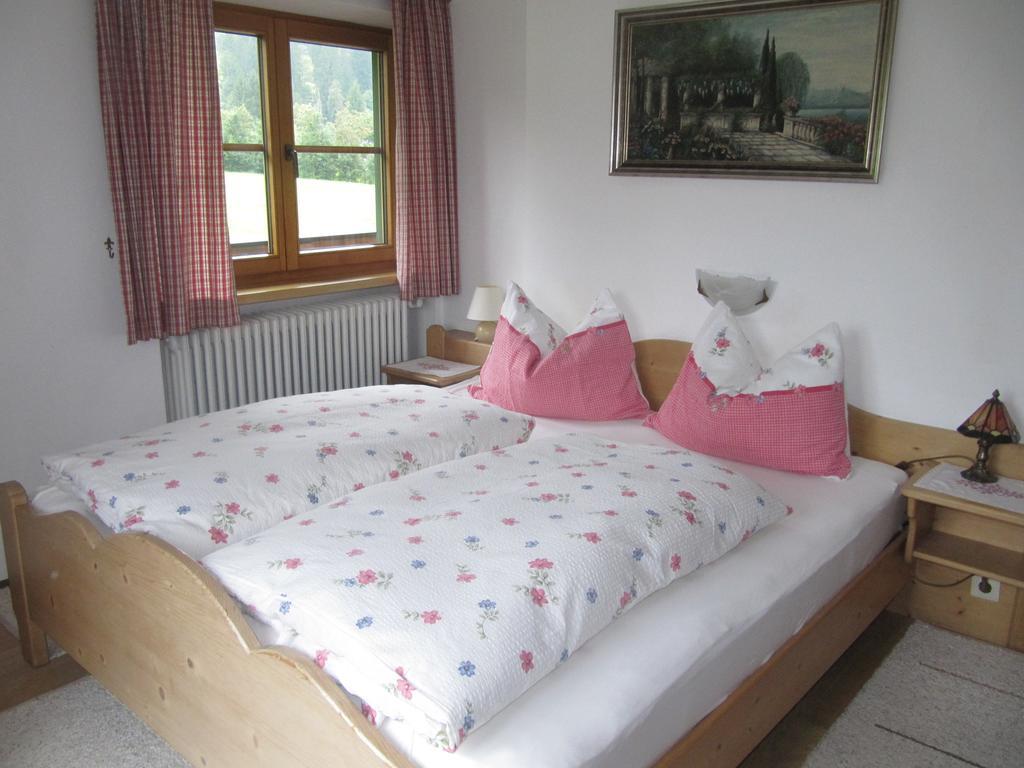 Hotel Haus Friedl Kitzbühel Pokoj fotografie